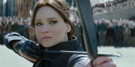 why did katniss shoot president coin